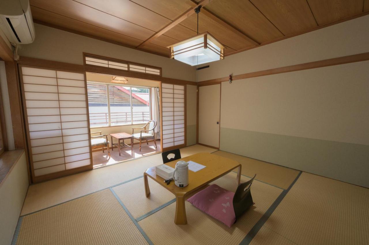Hotel Shibu Onsen Kadoya Yamanouchi  Exterior foto